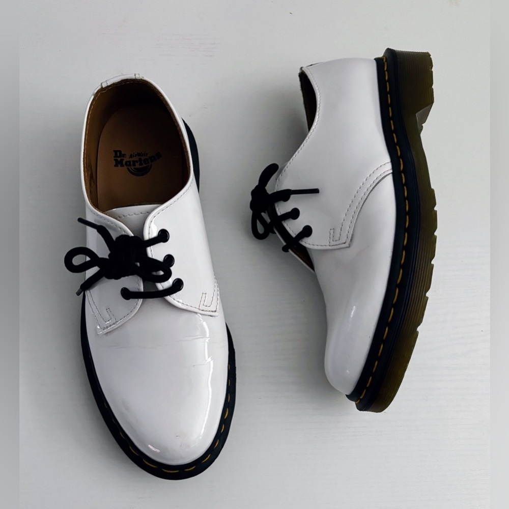 Dr. Martens 1461 Patent White Leather Lamper Oxfords Shoes 26754 Women 7 Mens 6